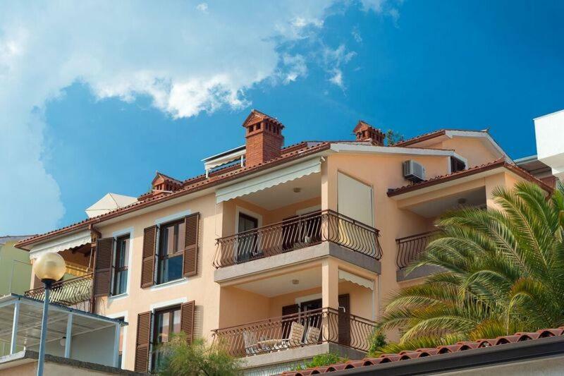 Artapart Z Rabac Exterior photo